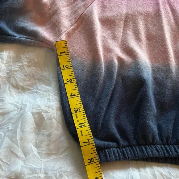 Victoria Sport Crop Pull Over Hoodie - Picture 10 of 10